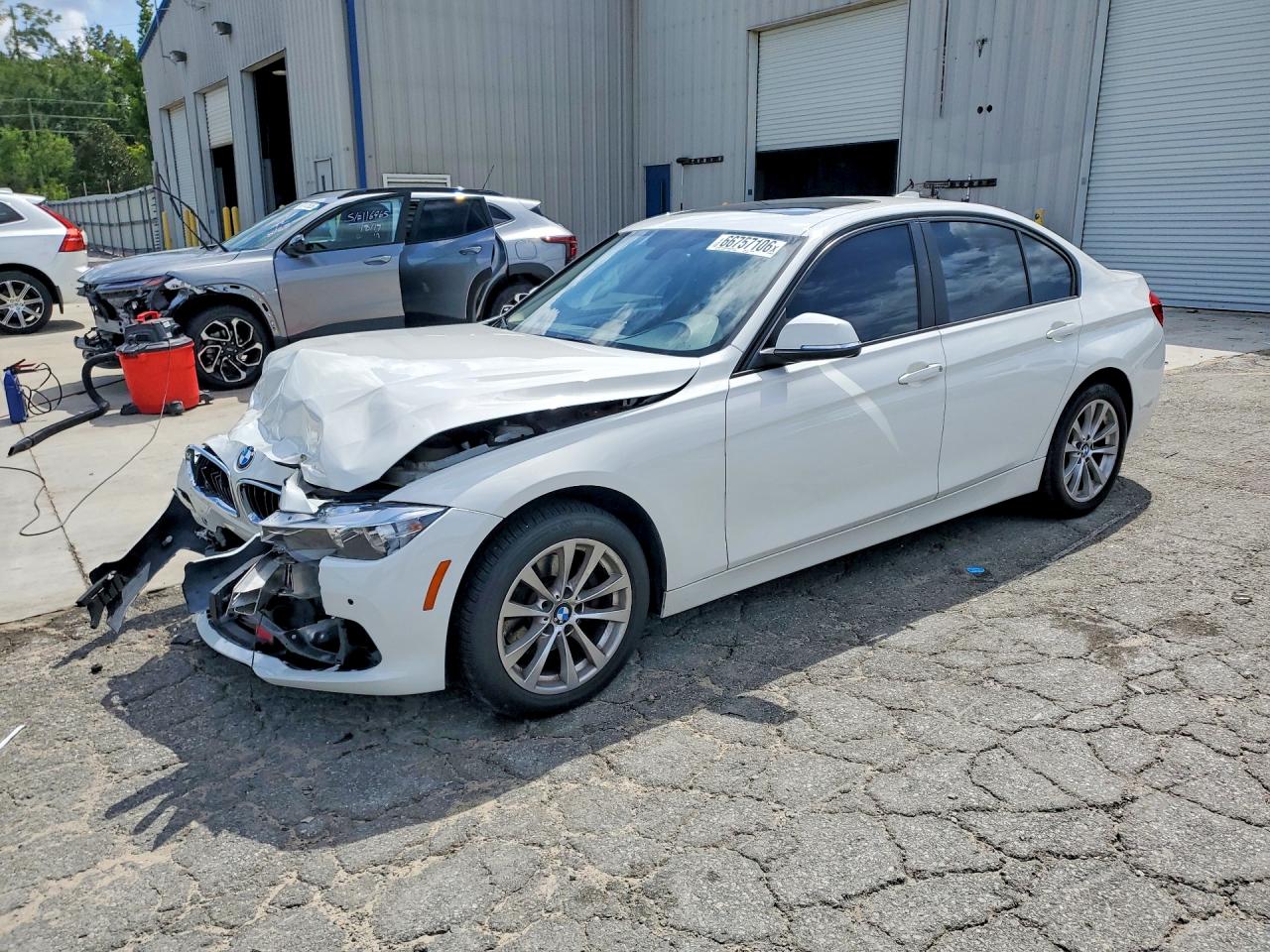 2017 BMW 3 SERIES I | WBA8E1G35HNU18592 | UPCARS