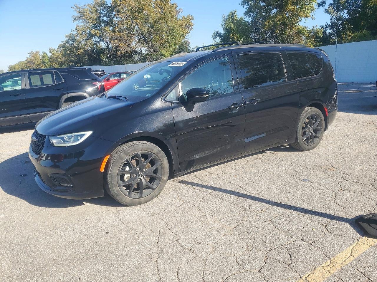2025 CHRYSLER PACIFICA LIMITED | 2C4RC1GG0SR548564 | UPCARS