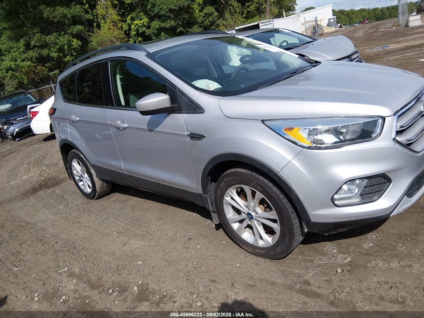 2018 FORD ESCAPE SE | 1FMCU9GD0JUD40124 | UPCARS