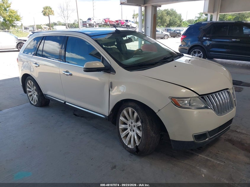 2013 LINCOLN MKX | 2LMDJ8JK5DBL20772 | UPCARS