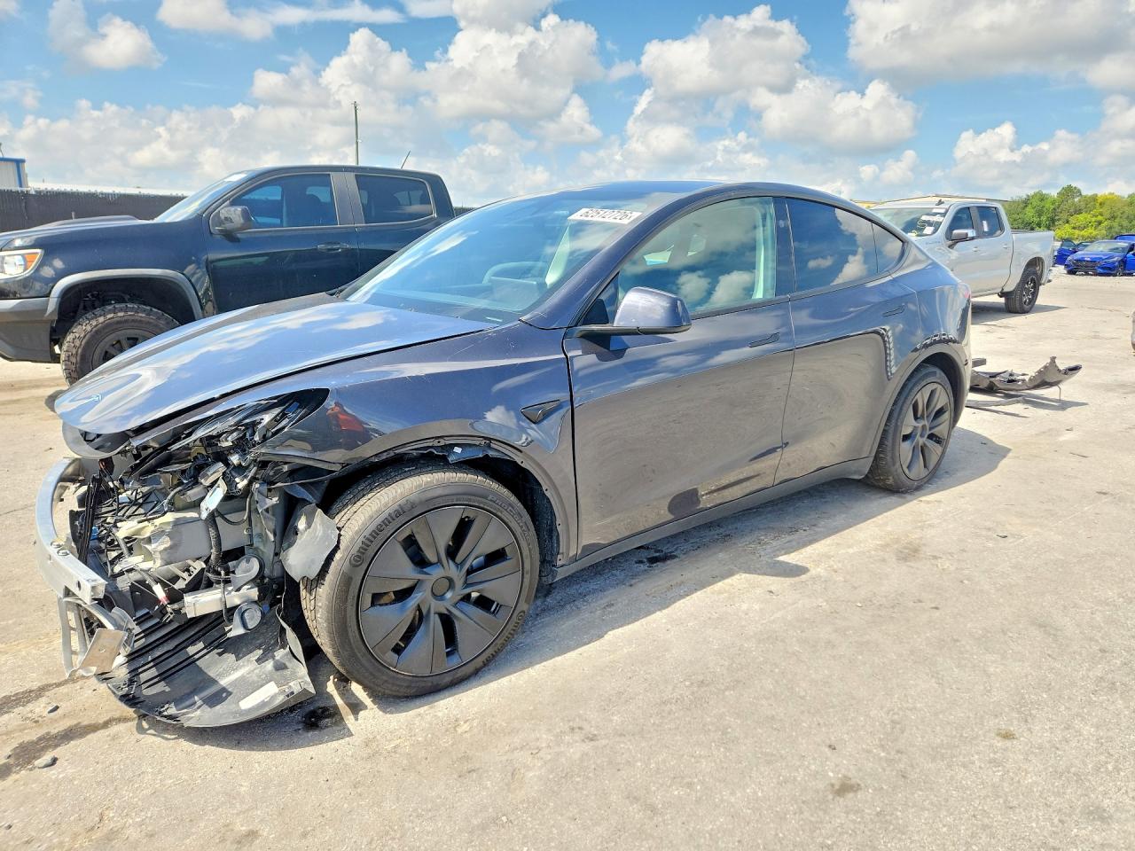 2024 TESLA MODEL Y | 7SAYGAEE3RF186143 | UPCARS