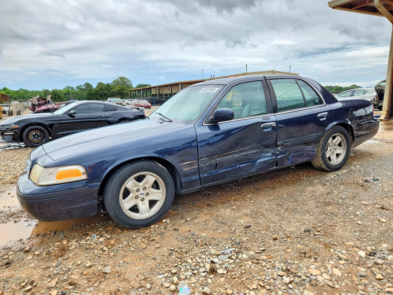 2002 FORD CROWN VIC LX | 2FAFP74W22X144351 | UPCARS