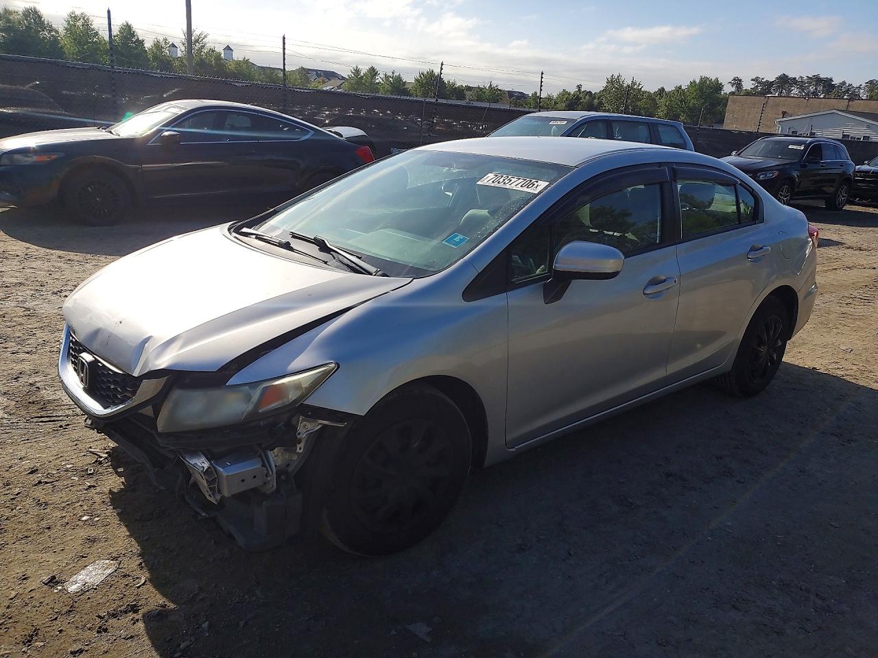 2015 HONDA CIVIC LX | 19XFB2F57FE277845 | UPCARS