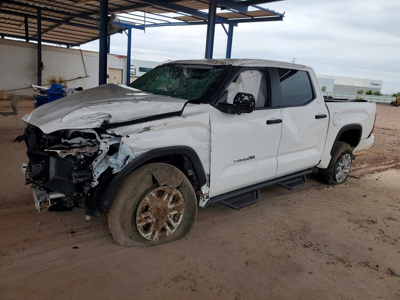 2024 TOYOTA TUNDRA SR5 | 5TFLA5DB8RX153250 | UPCARS
