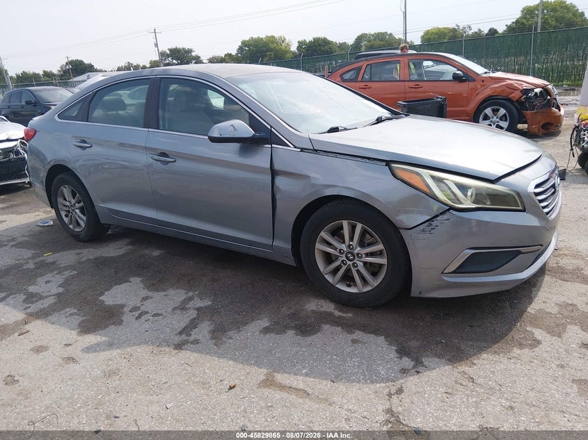 2016 HYUNDAI SONATA SE | 5NPE24AF6GH373700 | UPCARS