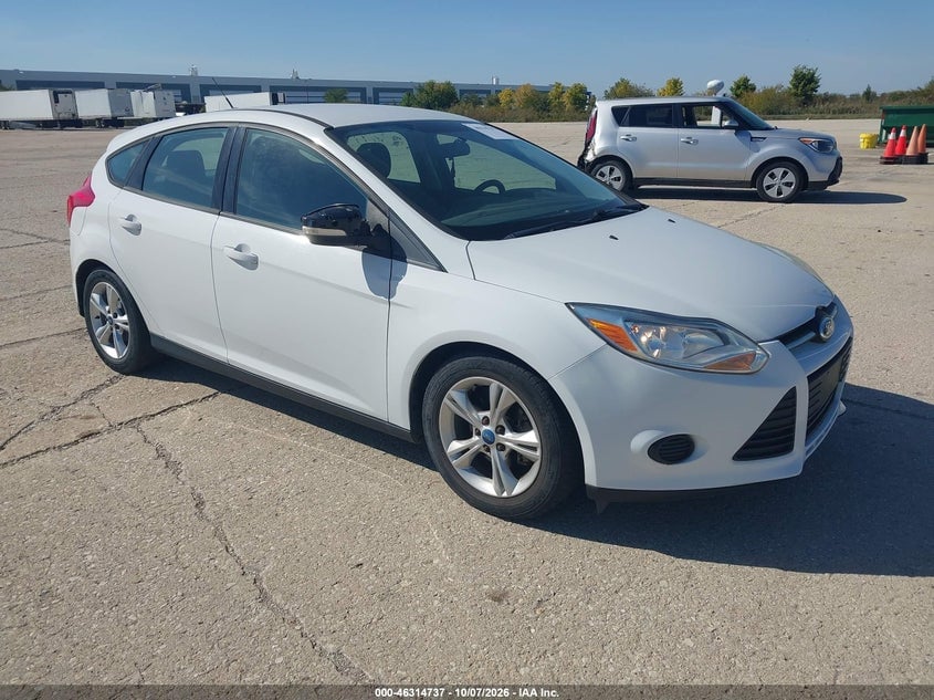 2014 FORD FOCU SE | 1FADP3K27EL105725 | UPCARS