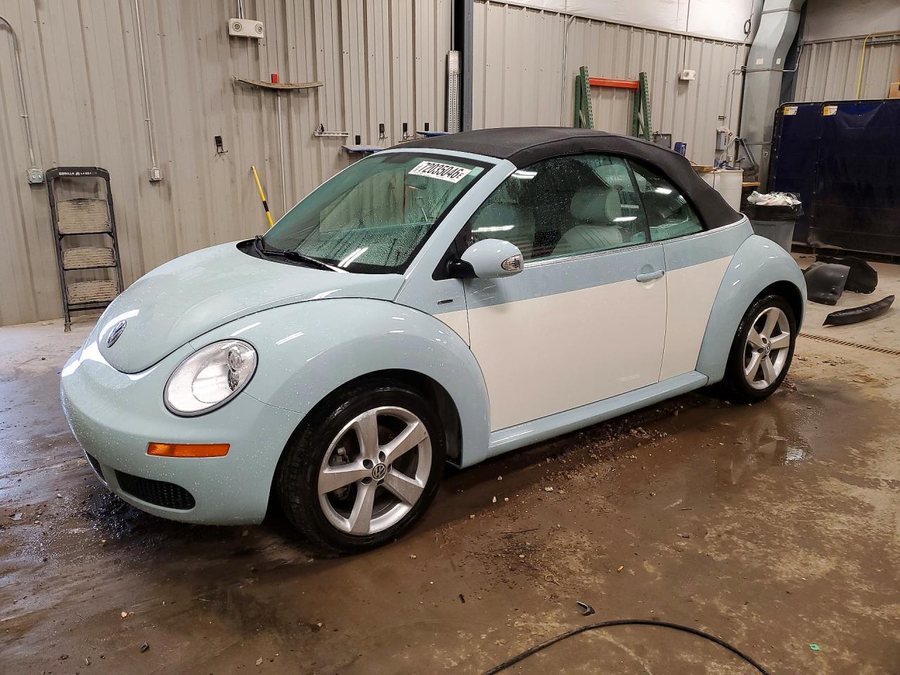 2010 VOLKSWAGEN BEETLE | 3VWRW3AL8AM003742 | UPCARS