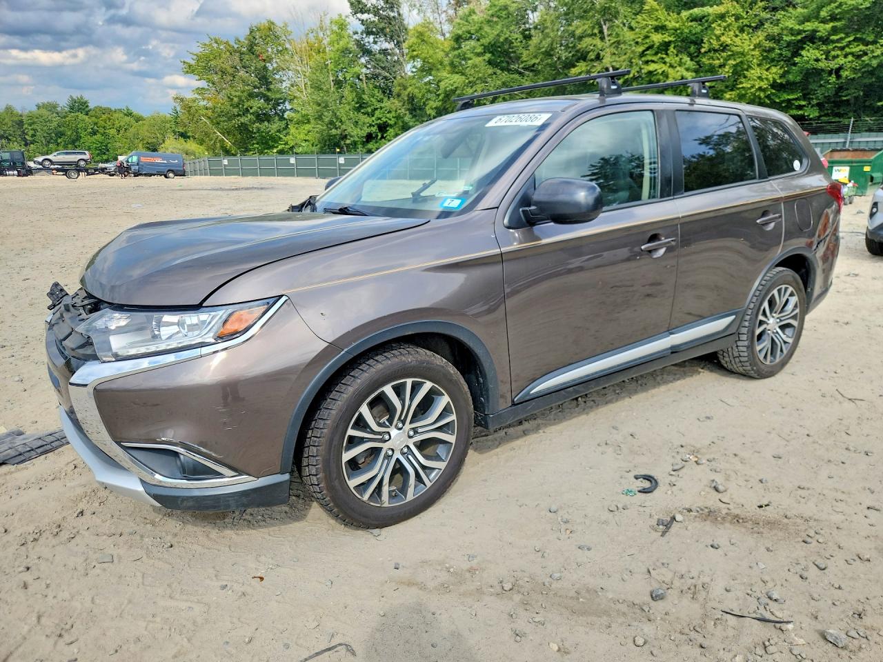2018 MITSUBISHI OUTLANDER ES | JA4AD2A34JZ049755 | UPCARS