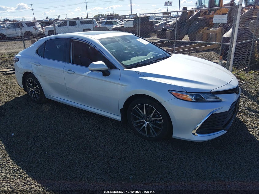 2022 TOYOTA CAMRY XLE HYBRID | 4T1F31AKXNU578836 | UPCARS