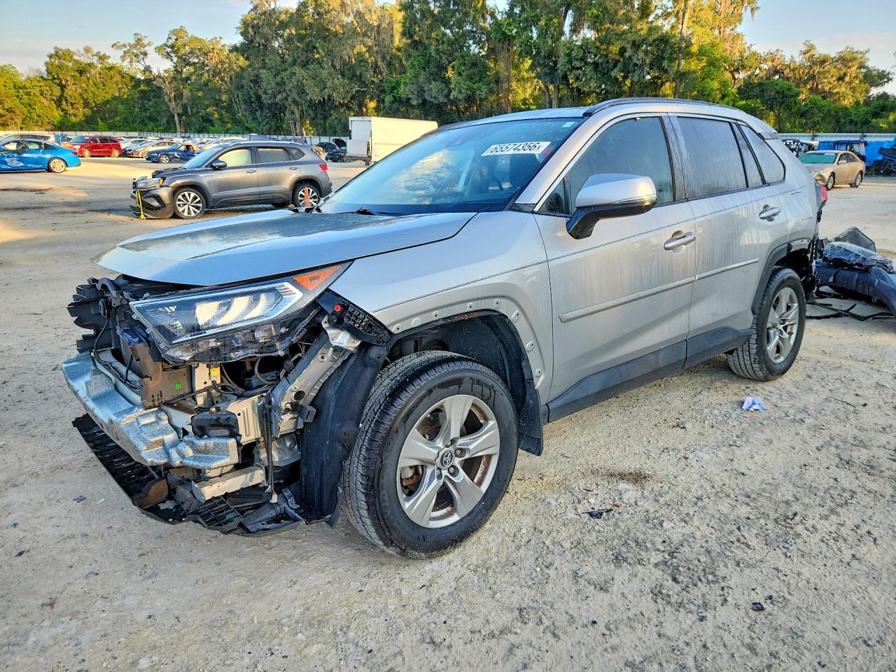 2019 TOYOTA RAV4 XLE | 2T3W1RFV1KW003194 | UPCARS