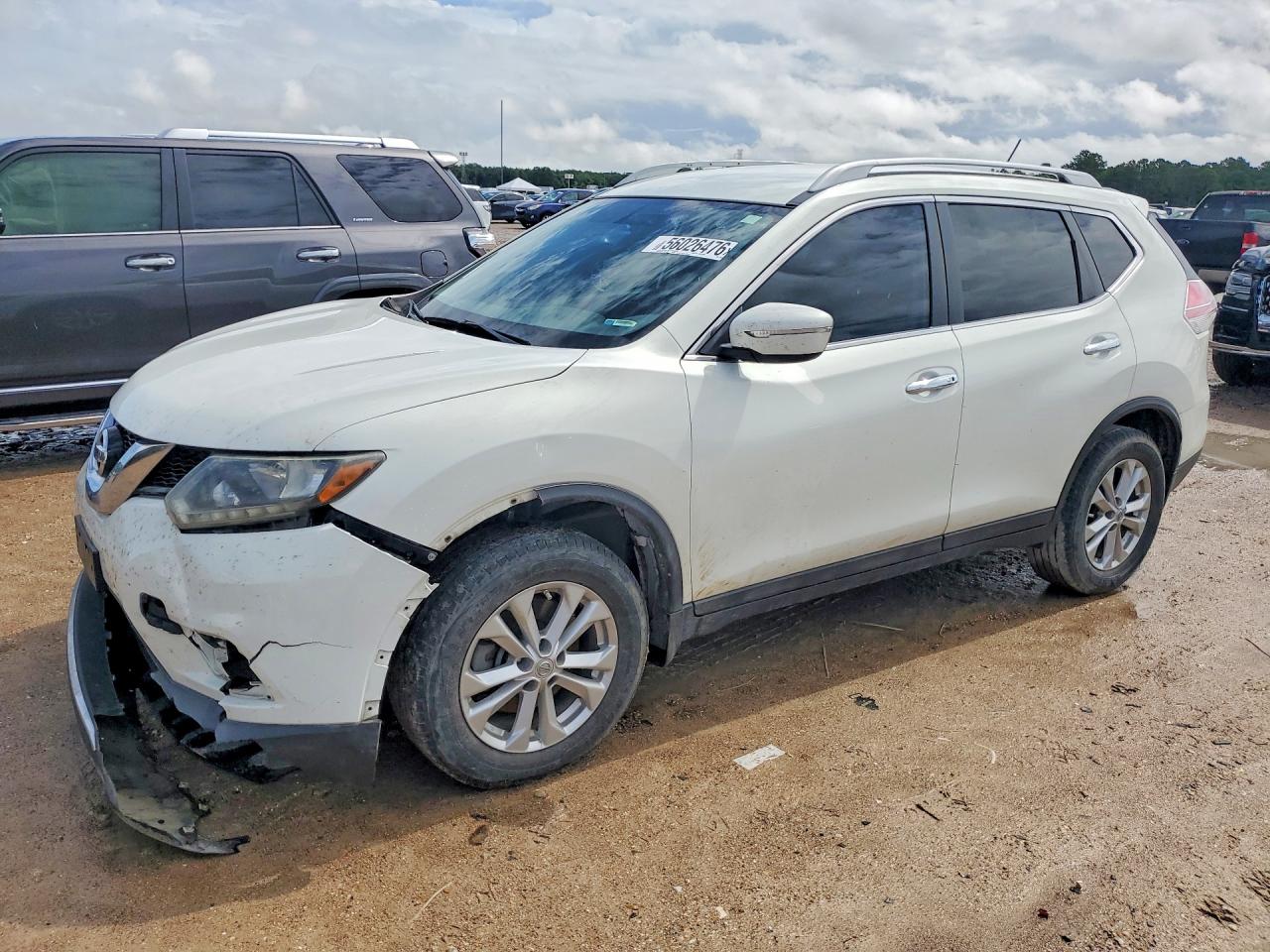 2014 NISSAN ROGUE SV | 5N1AT2MK0EC870237 | UPCARS