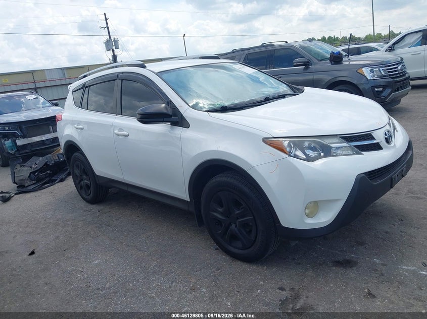 2015 TOYOTA RAV4 LE | JTMZFREVXFD046094 | UPCARS