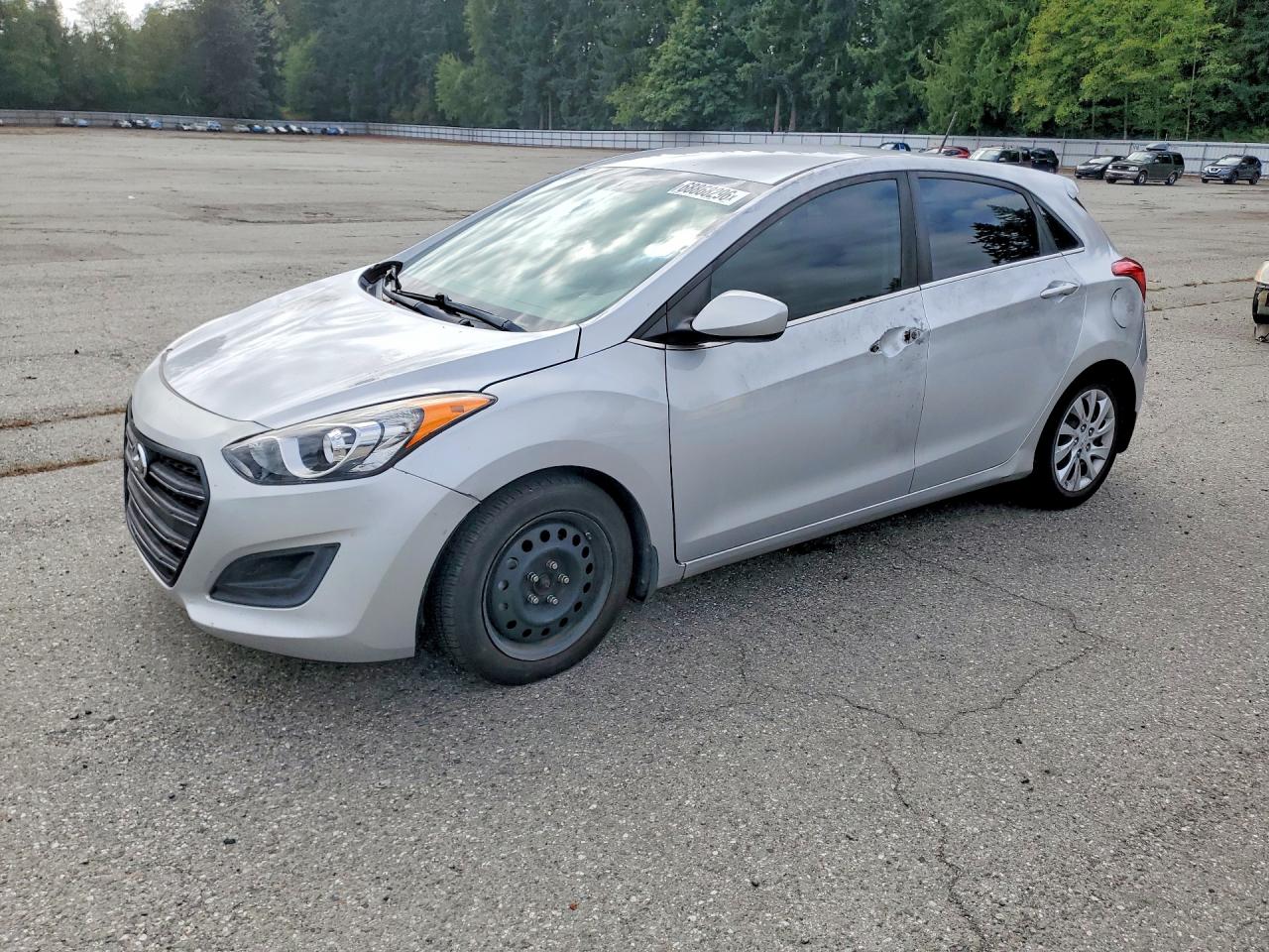 2017 HYUNDAI ELANTRA BASE | KMHD35LH4HU383187 | UPCARS