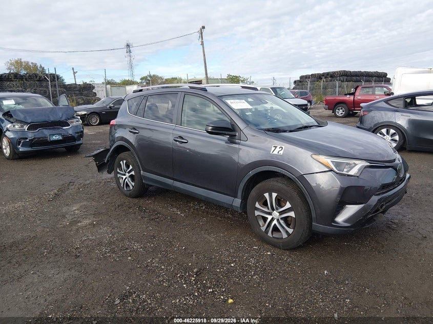 2017 TOYOTA RAV4 LE | JTMBFREV2HJ140783 | UPCARS