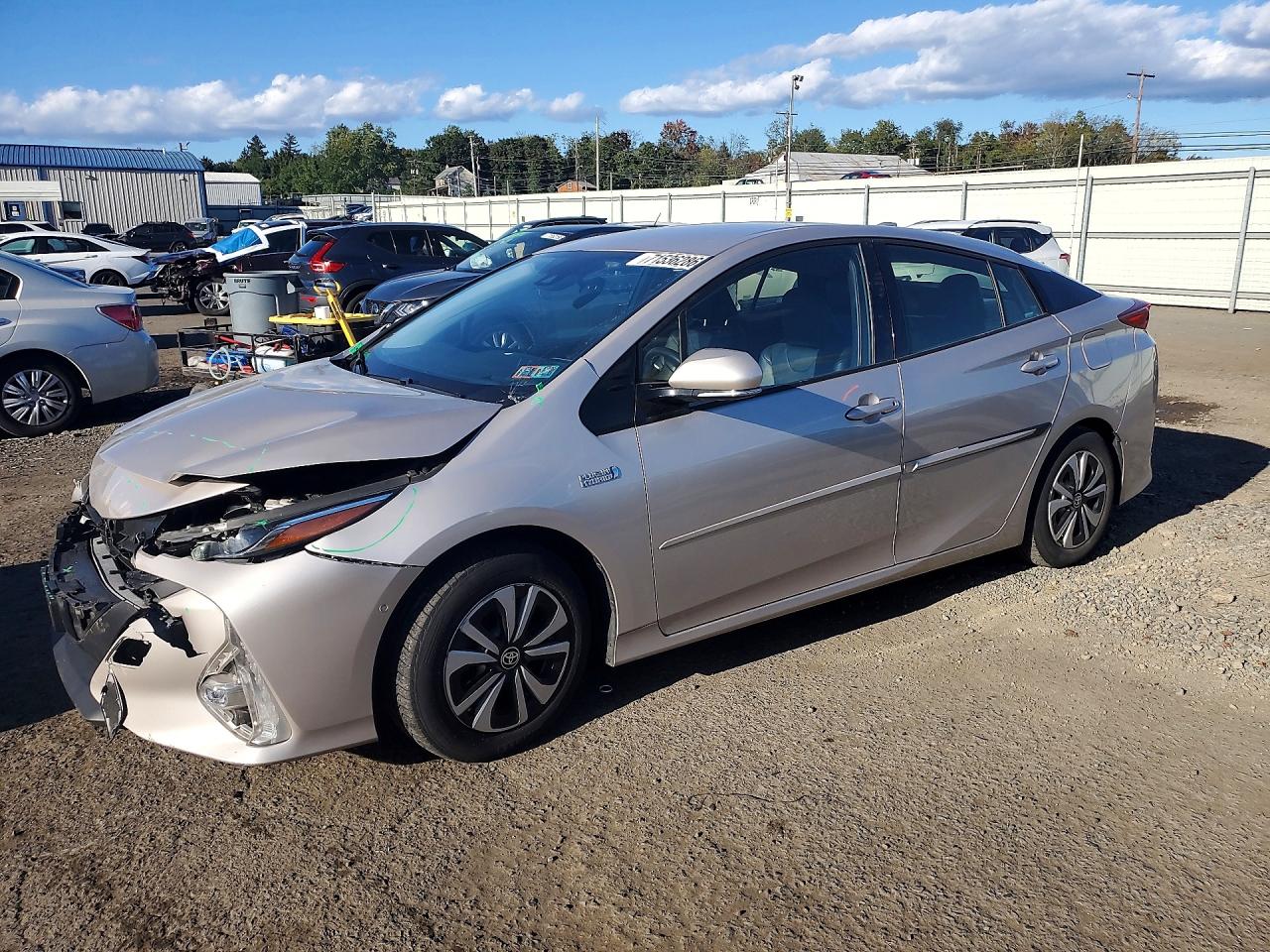 2017 TOYOTA PRIUS ADVANCED | JTDKARFPXH3034679 | UPCARS