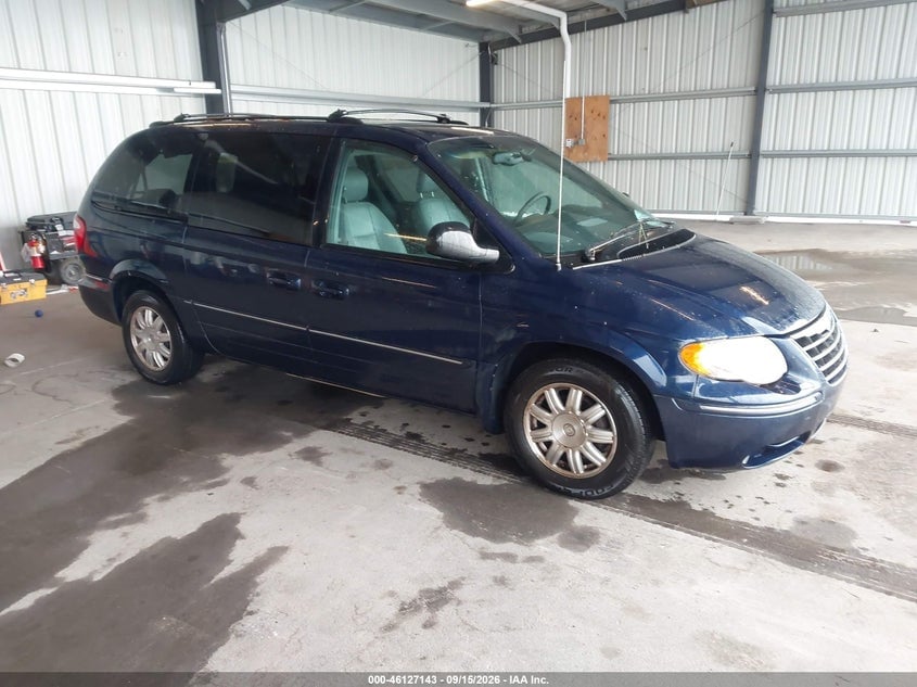2005 CHRYSLER TOWN & COUNTRY TOURING | 2C4GP54LX5R186767 | UPCARS