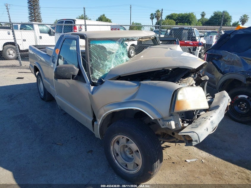 2002 GMC SONOMA SLS | 1GTCS195528237793 | UPCARS