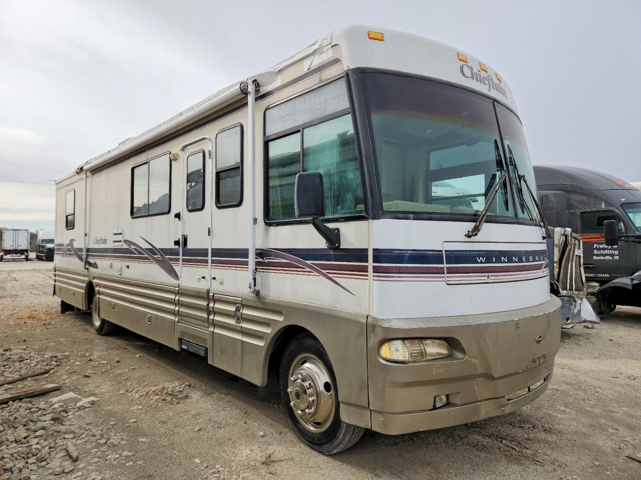 1999 WINNIBAGO ALL OTHER WINNEBAGO CHEIFTAIN RECREATIONAL VEHICLE | 4UZHXFBC7XCB57699 | UPCARS