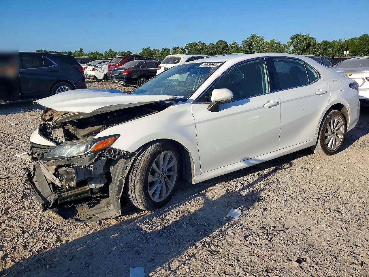 2022 TOYOTA CAMRY LE | 4T1C11AK9NU641188 | UPCARS