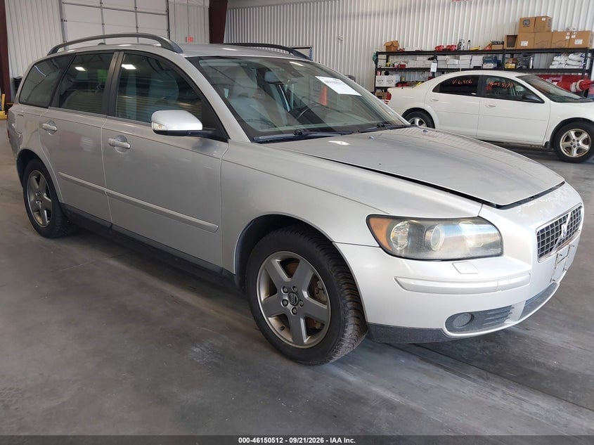 2005 VOLVO V50 T5/T5 A SR/T5 AWD | YV1MJ682X52062678 | UPCARS