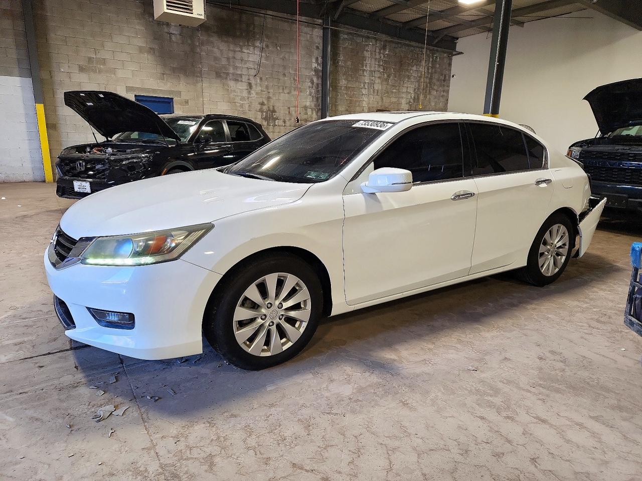 2015 HONDA ACCORD EXL | 1HGCR3F86FA018055 | UPCARS