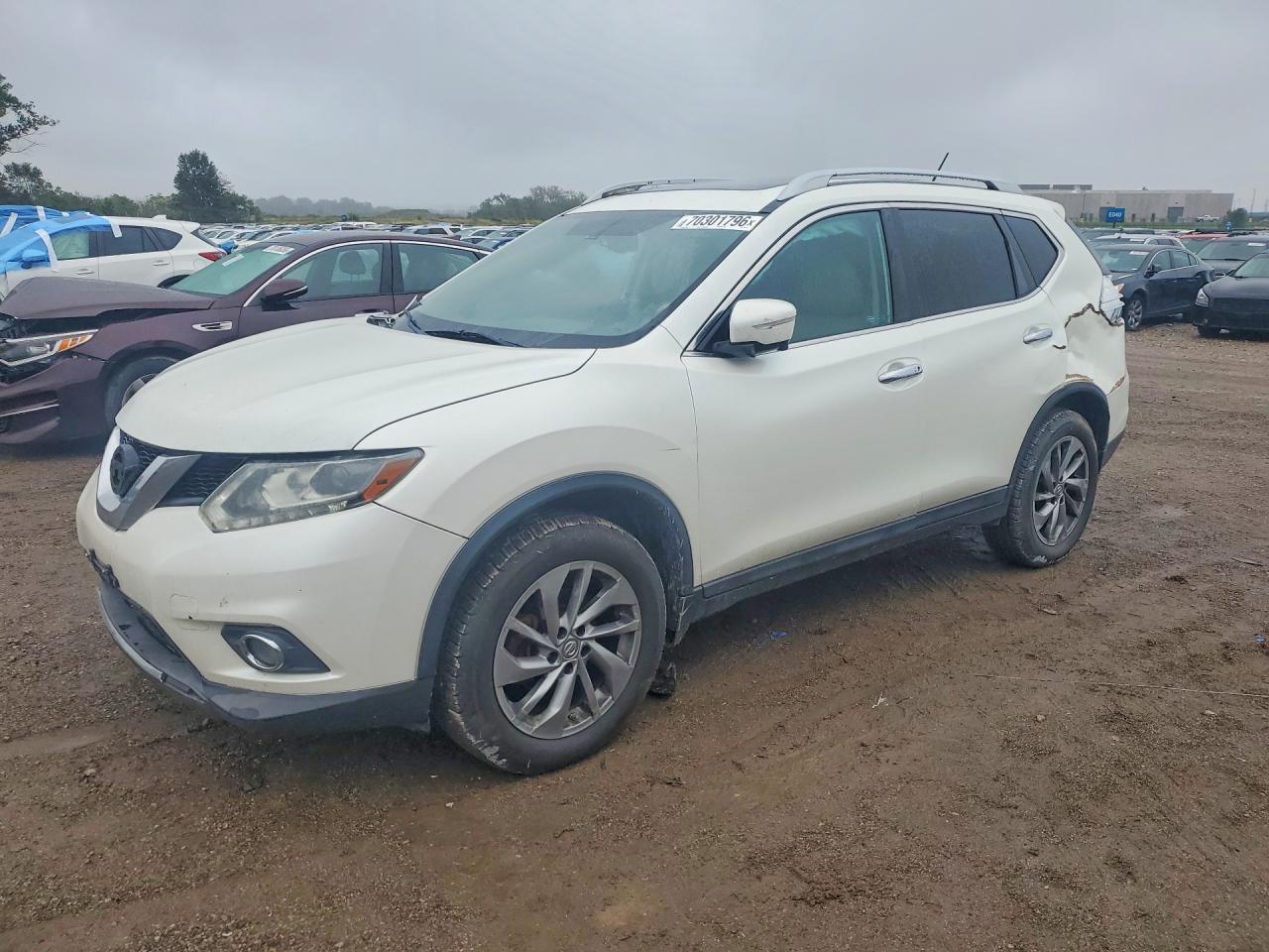 2015 NISSAN ROGUE S | 5N1AT2MV2FC830270 | UPCARS