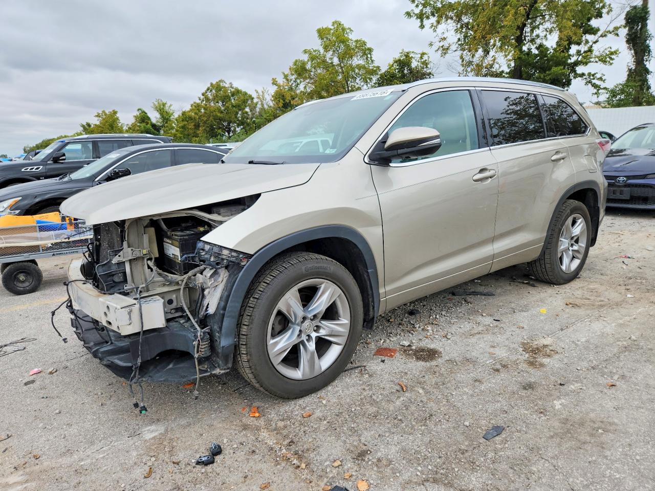 2015 TOYOTA HIGHLANDER LIMITED PLATINUM | 5TDDKRFH6FS215045 | UPCARS