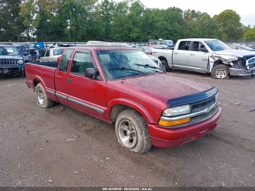 2001 CHEVROLET S-10 LS | 1GCCS19W918251834 | UPCARS