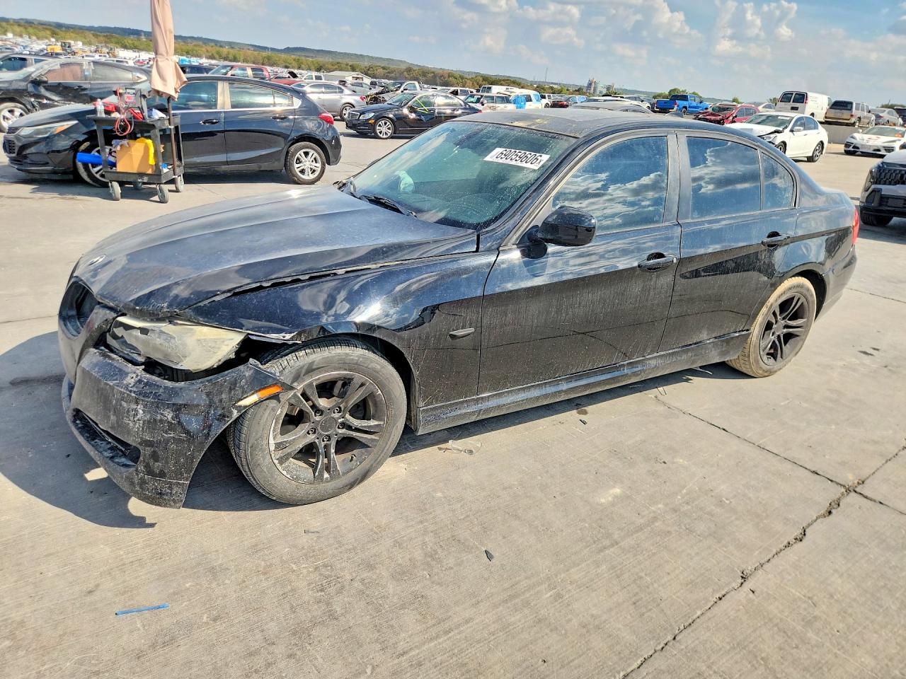 2011 BMW 3 SERIES I | WBAPH7G51BNM56285 | UPCARS