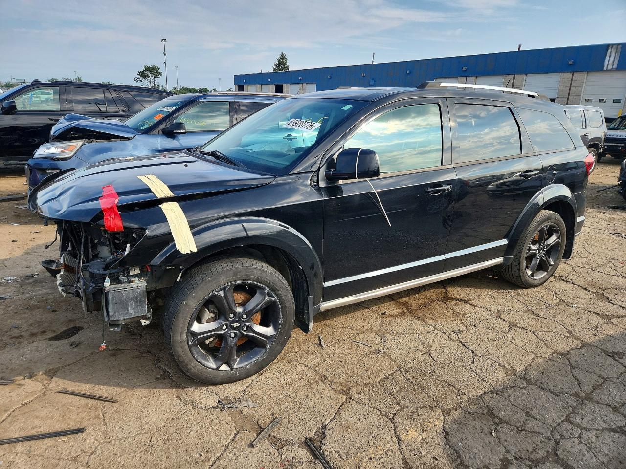 2018 DODGE JOURNEY CROSSROAD | 3C4PDDGG6JT359354 | UPCARS