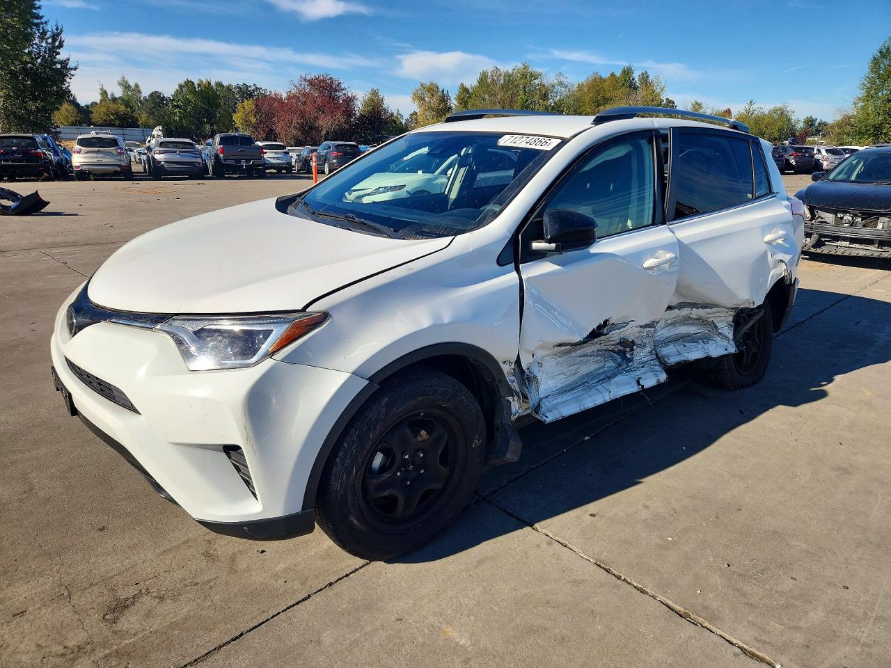2018 TOYOTA RAV4 LE | JTMBFREV8JJ196992 | UPCARS