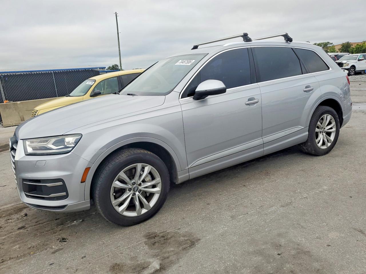 2017 AUDI Q7 PREMIUM | WA1AHAF71HD047172 | UPCARS