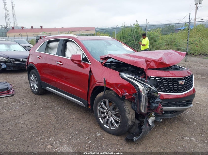 2019 CADILLAC XT4 PREMIUM LUXURY | 1GYFZDR42KF161943 | UPCARS