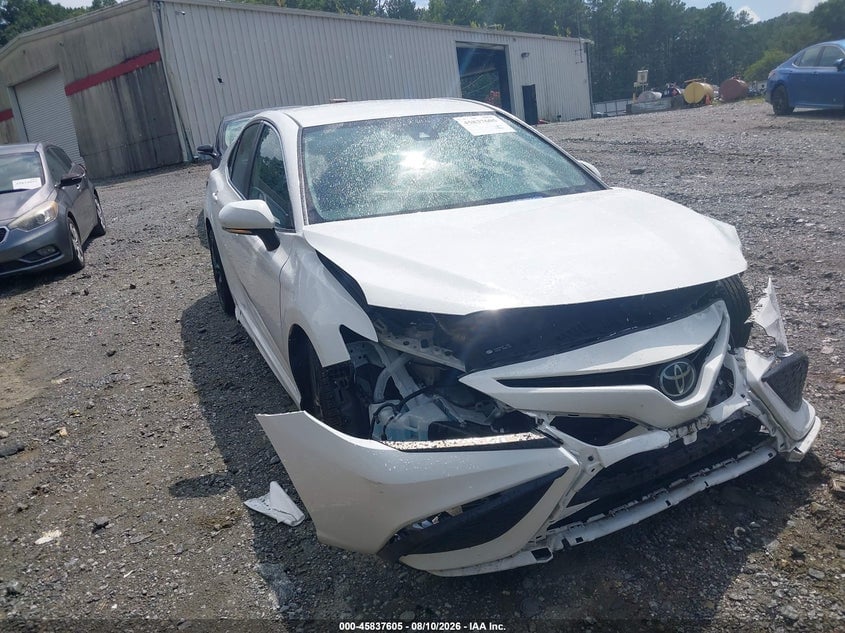2022 TOYOTA CAMRY SE | 4T1G11AK5NU650875 | UPCARS