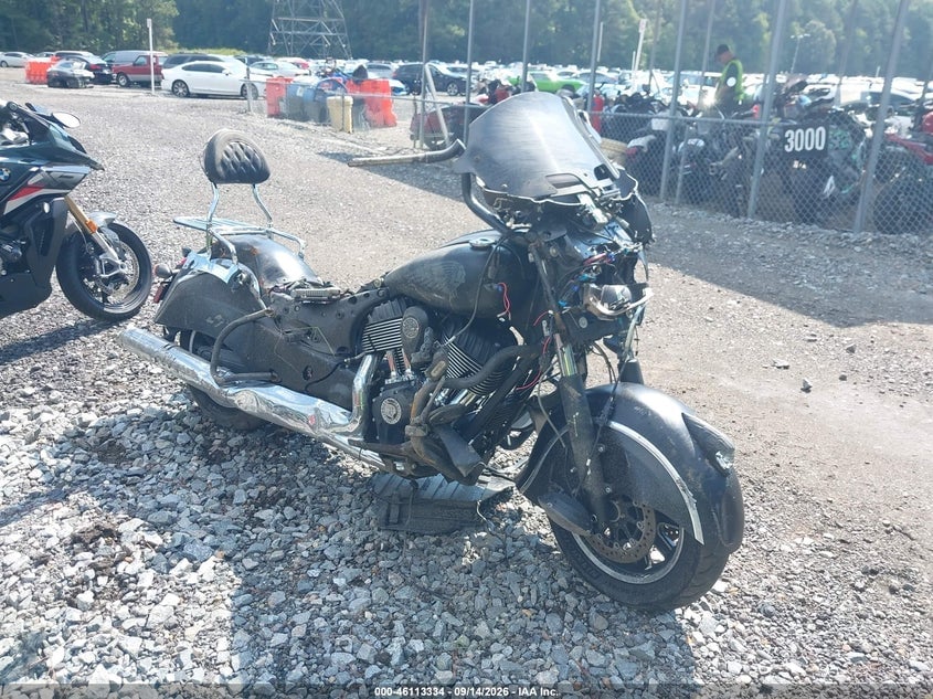 2017 INDIAN MOTORCYCLE CO. CHIEFTAIN DARK HORSE | 56KTCDAA4H3343286 | UPCARS