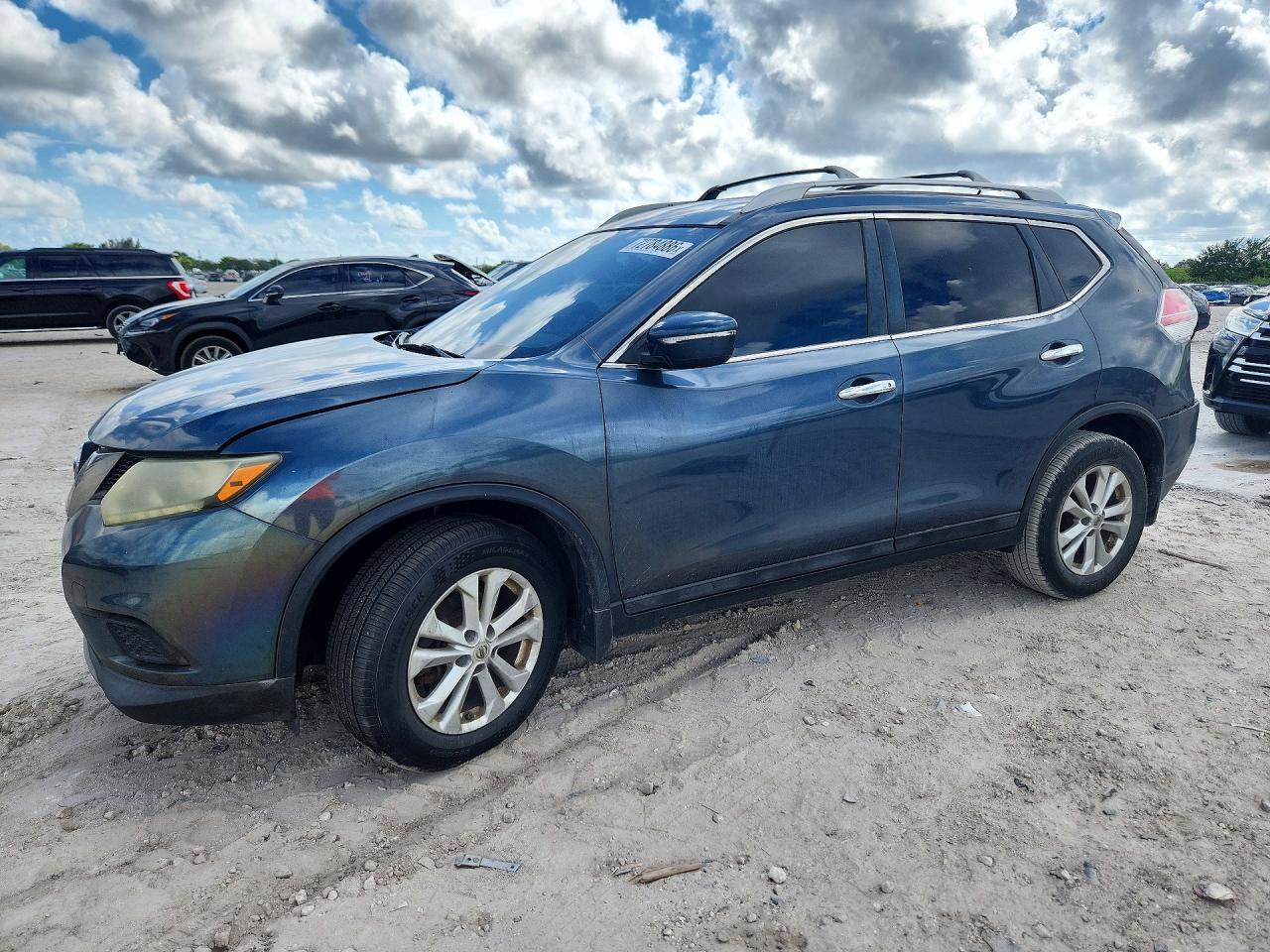 2014 NISSAN ROGUE SV | 5N1AT2MT8EC870107 | UPCARS