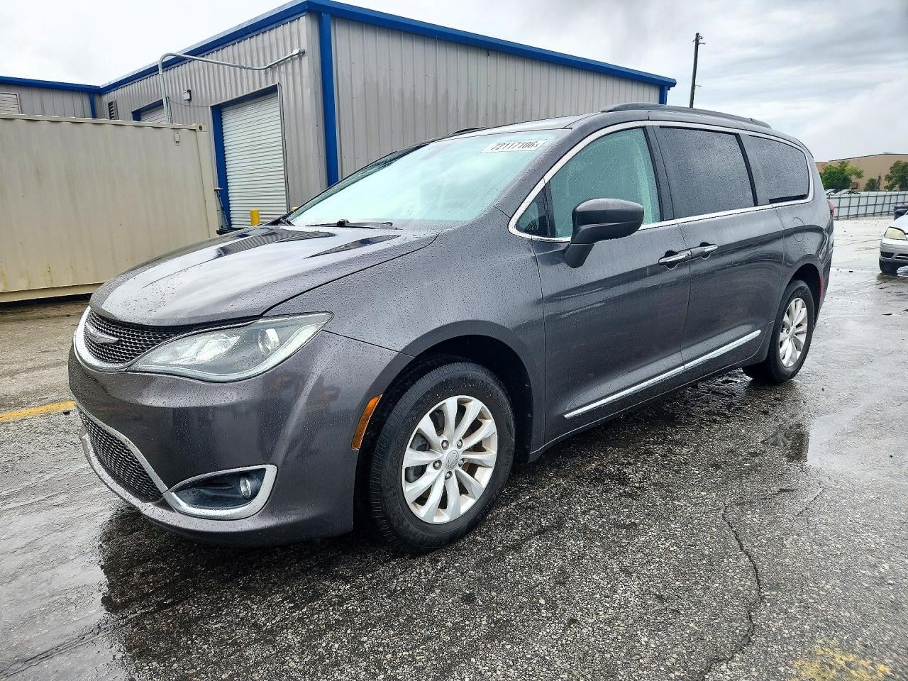 2017 CHRYSLER PACIFICA TOURING L | 2C4RC1BG5HR667436 | UPCARS