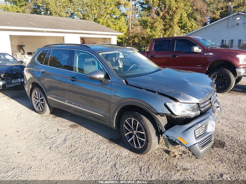 2020 VOLKSWAGEN TIGUAN 2.0T SE/2.0T SE R-LINE BLACK/2.0T SEL | 3VV2B7AX6LM120654 | UPCARS