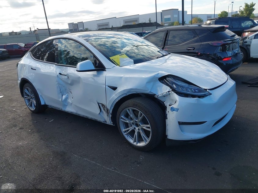 2021 TESLA MODEL Y LONG RANGE DUAL MOTOR ALL-WHEEL DRIVE | 5YJYGDEE3MF145616 | UPCARS