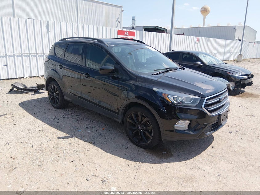2017 FORD ESCAPE SE | 1FMCU0G90HUB88654 | UPCARS