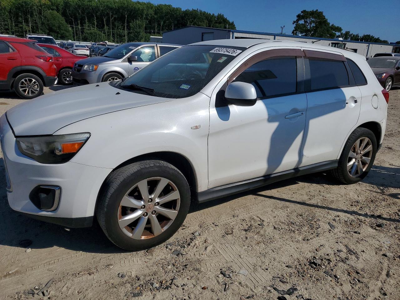 2015 MITSUBISHI OUTLANDER ES | 4A4AP3AU4FE055297 | UPCARS