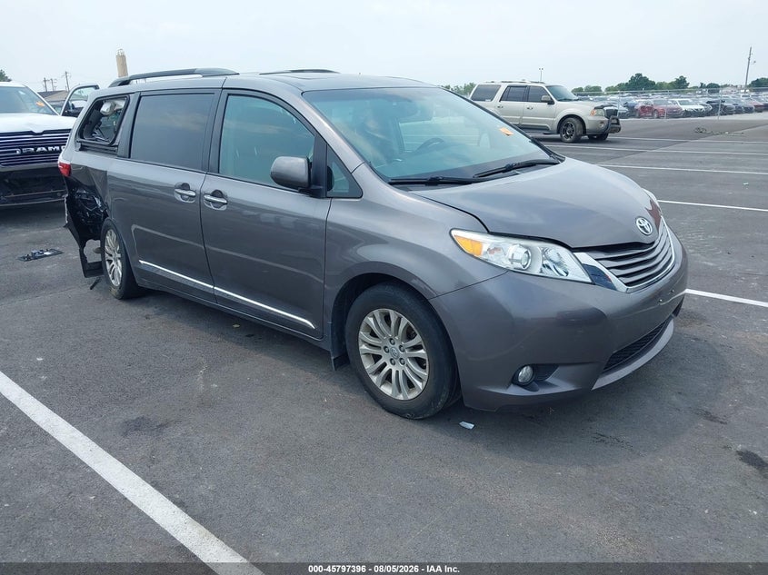 2017 TOYOTA SIENNA XLE PREMIUM 8 PASSENGER | 5TDYZ3DCXHS891941 | UPCARS