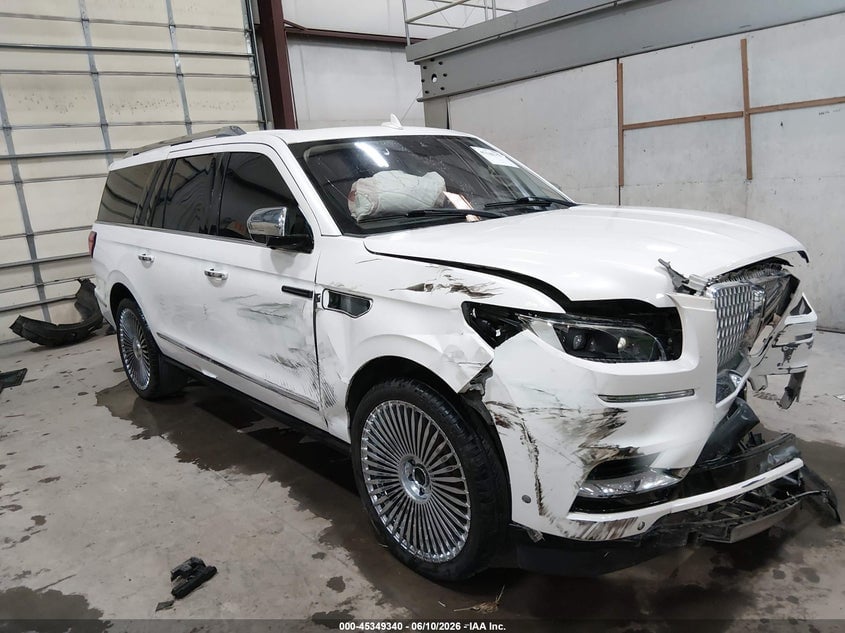 2018 LINCOLN NAVIGATOR L BLACK LABEL | 5LMJJ3TT1JEL16903 | UPCARS