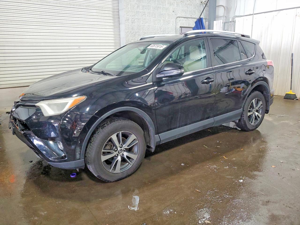 2016 TOYOTA RAV4 XLE | 2T3WFREV5GW243892 | UPCARS