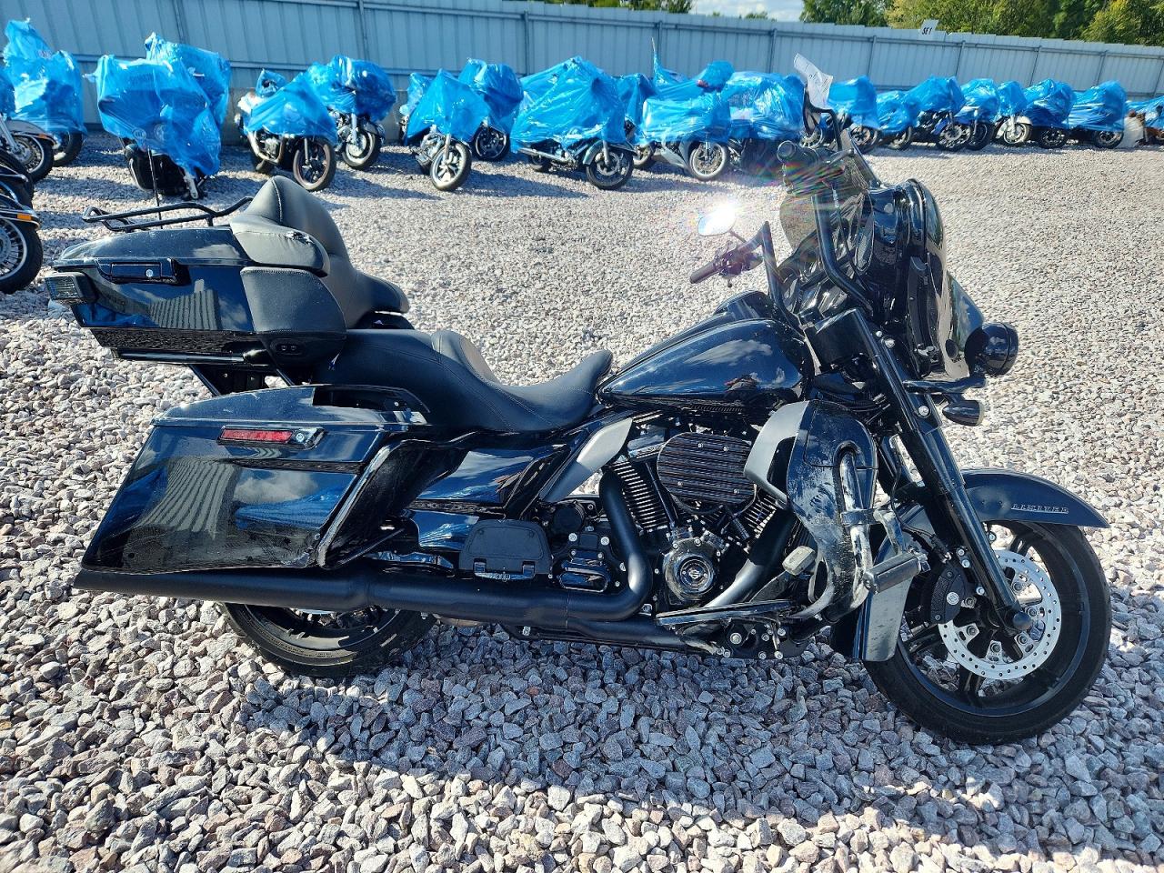 2022 HARLEY-DAVIDSON FL | 1HD1KEF14NB640329 | UPCARS