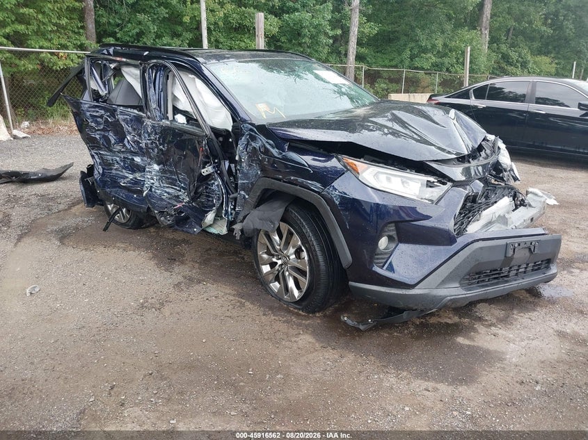2020 TOYOTA RAV4 XLE PREMIUM | 2T3A1RFV0LW093000 | UPCARS