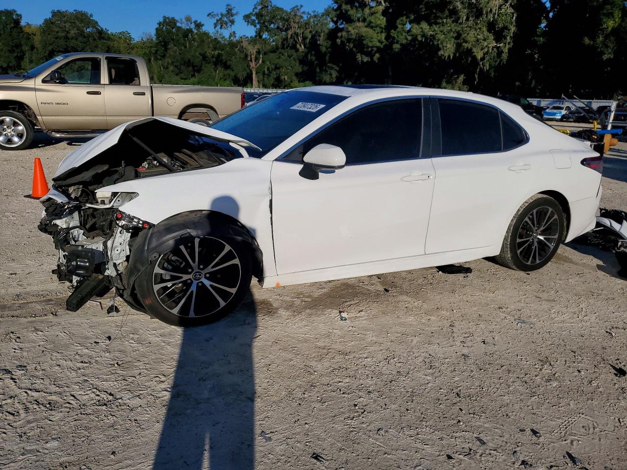 2019 TOYOTA CAMRY SE | 4T1B11HK8KU768270 | UPCARS