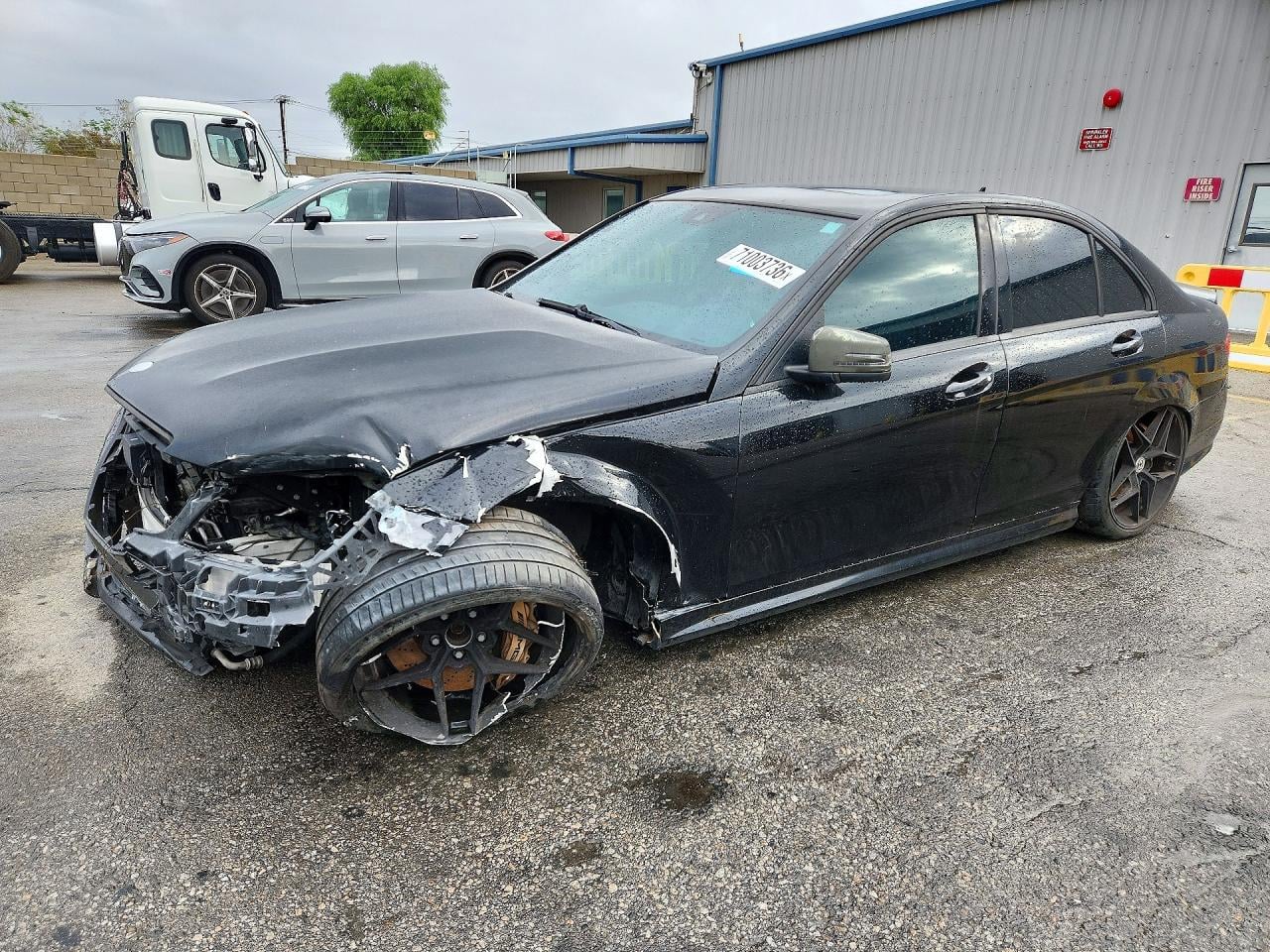 2013 MERCEDES-BENZ C-CLASS 63 AMG | WDDGF7HB3DA807355 | UPCARS