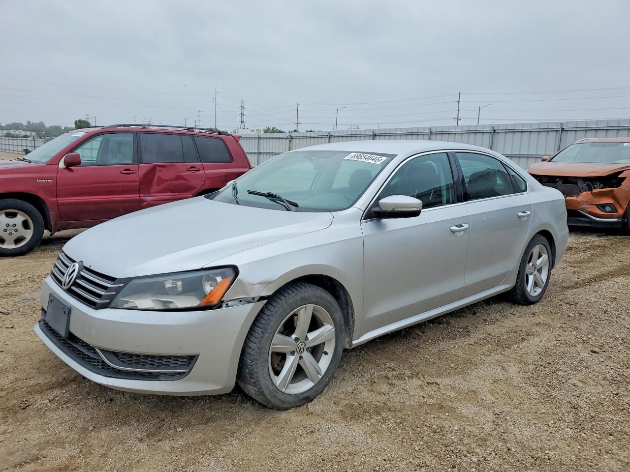 2013 VOLKSWAGEN PASSAT SE | 1VWBP7A33DC068123 | UPCARS