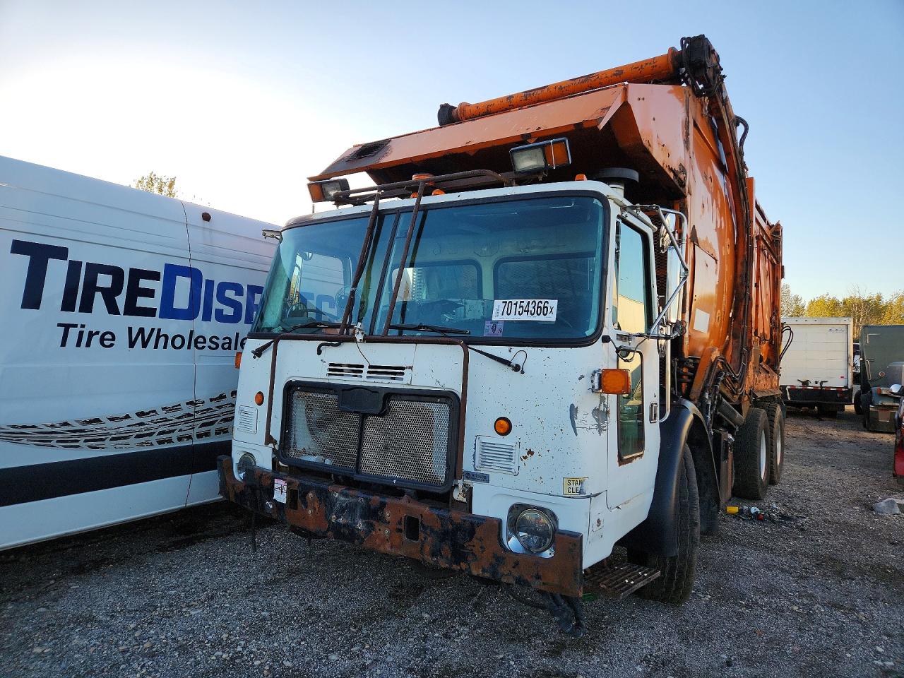 2008 AUTOCAR LLC ALL OTHER WXLL | 5VCHC6JF78H207291 | UPCARS